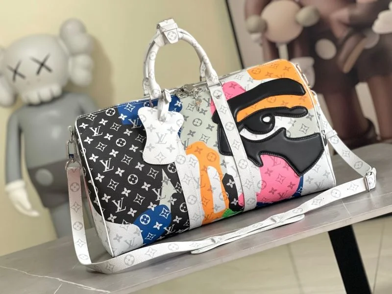 Sleek Louis Vuitton Travel Bags 42203