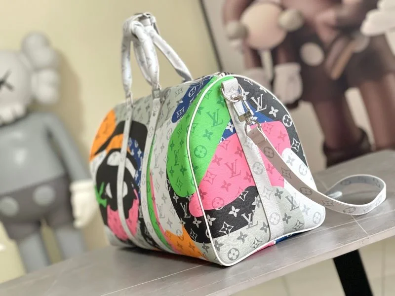 Sleek Louis Vuitton Travel Bags 42203