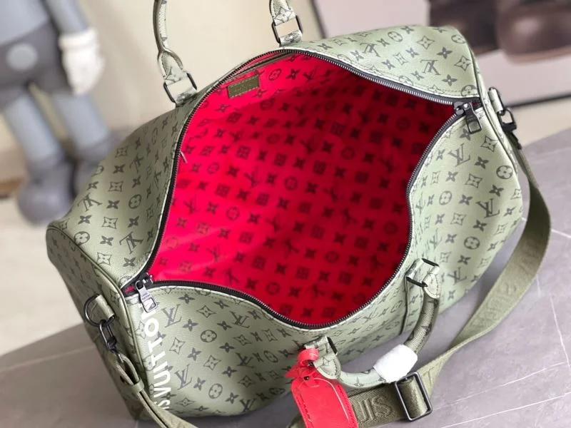 Neat Louis Vuitton Travel Bags 42209