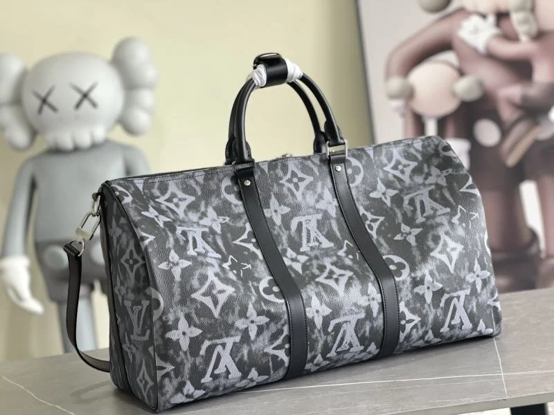Louis Vuitton Travel Bags Vibrant 42204