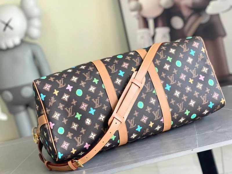 Lightweight Louis Vuitton Travel Bags 42191