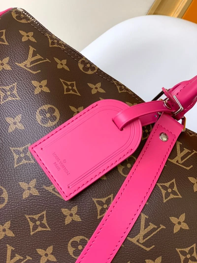 WellDesigned Louis Vuitton Travel Bags 42238