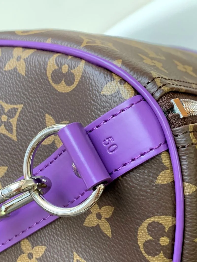 AllSeason Louis Vuitton Travel Bags 42197