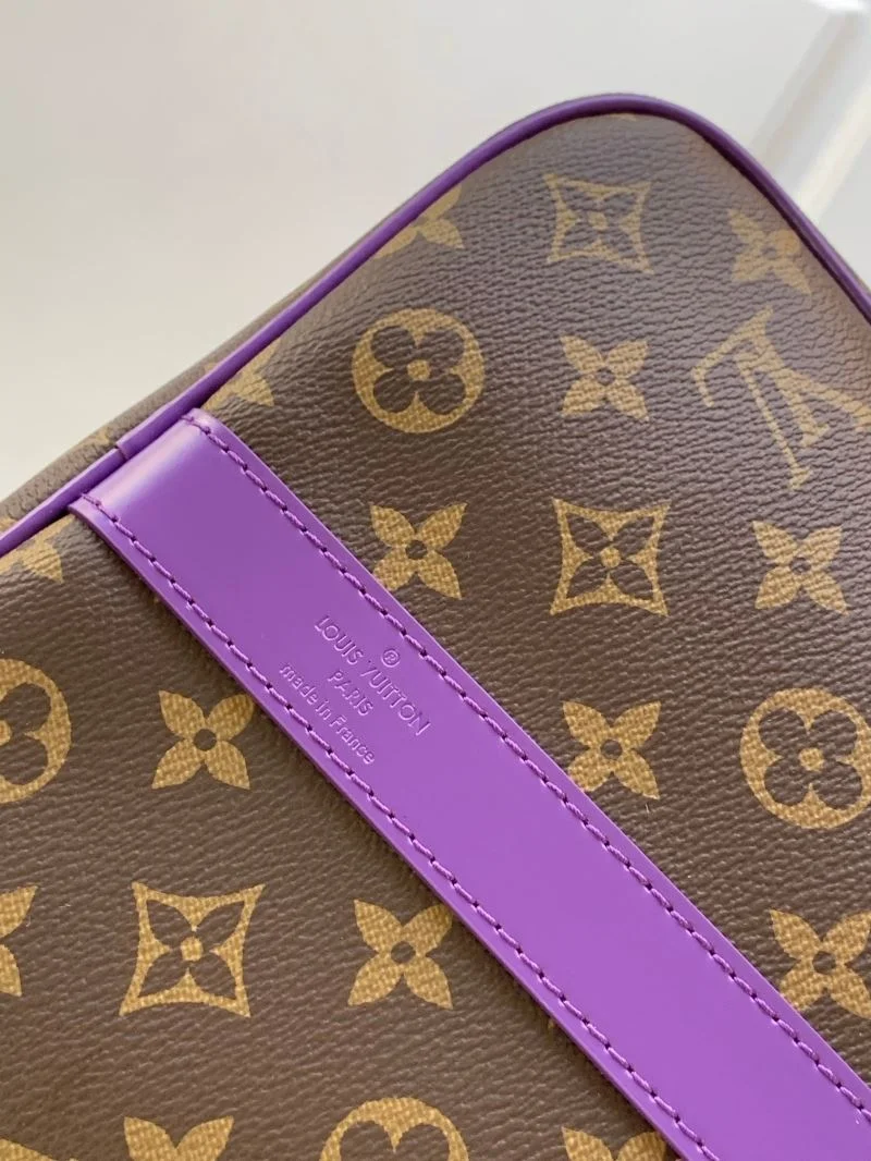 AllSeason Louis Vuitton Travel Bags 42197