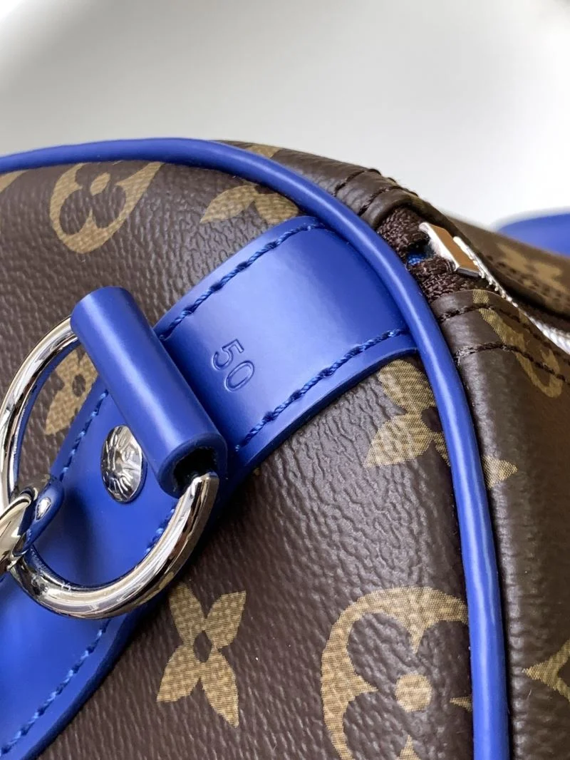 Unisex Louis Vuitton Travel Bags 42188