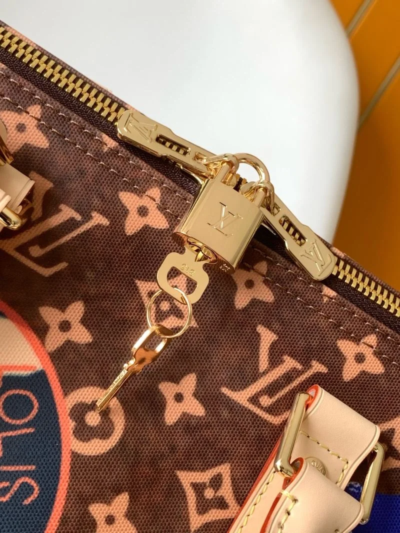 Classic Louis Vuitton Travel Bags 42220