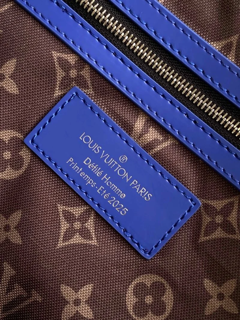 Contemporary Louis Vuitton Travel Bags 42177