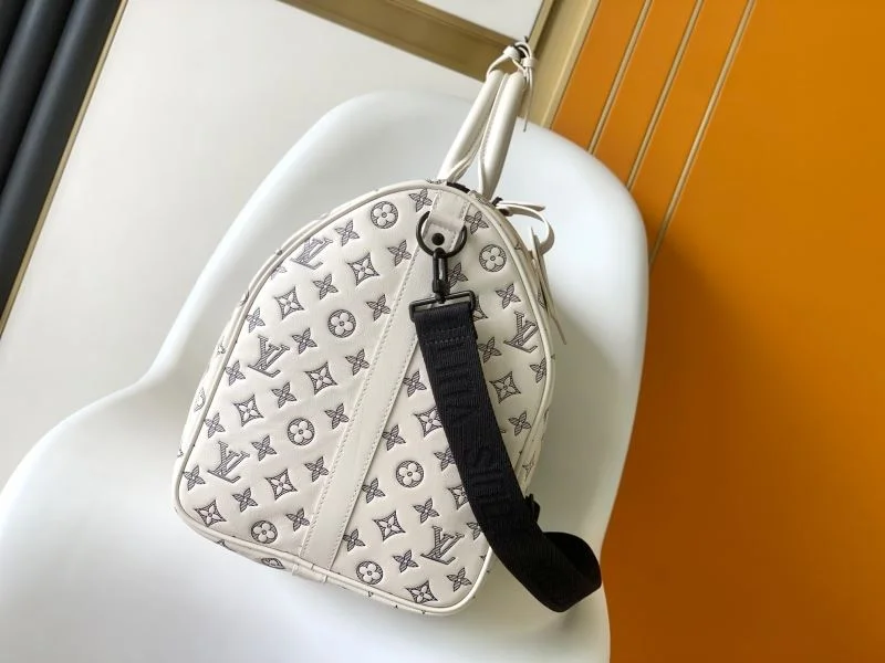 Affordable Louis Vuitton Travel Bags 42210