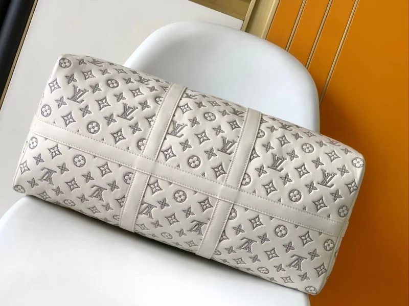 Affordable Louis Vuitton Travel Bags 42210