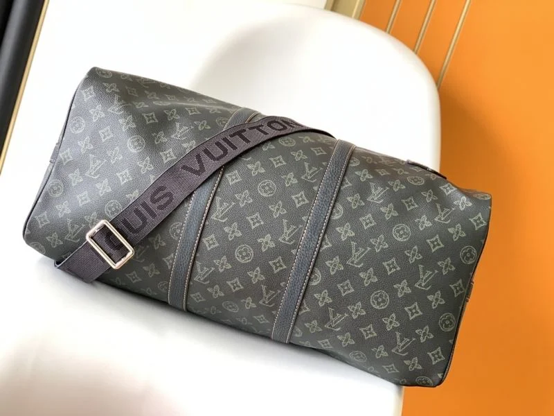 Neat Louis Vuitton Travel Bags 42169