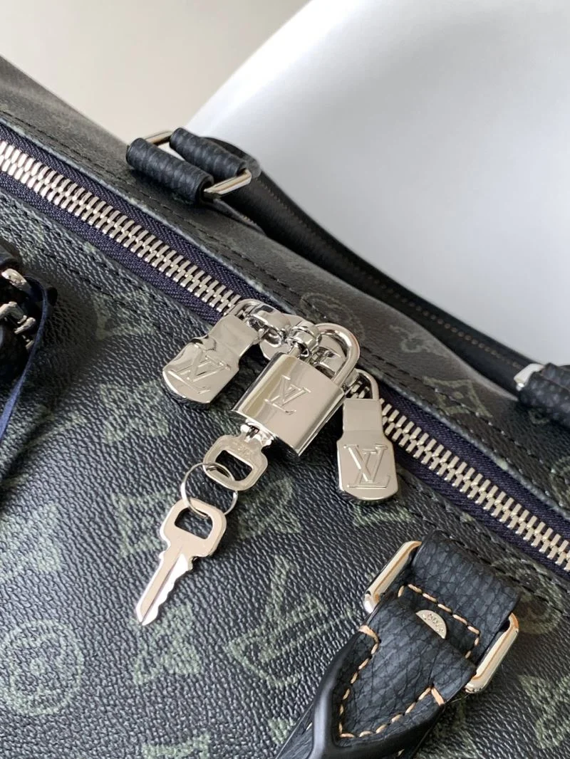 Neat Louis Vuitton Travel Bags 42169
