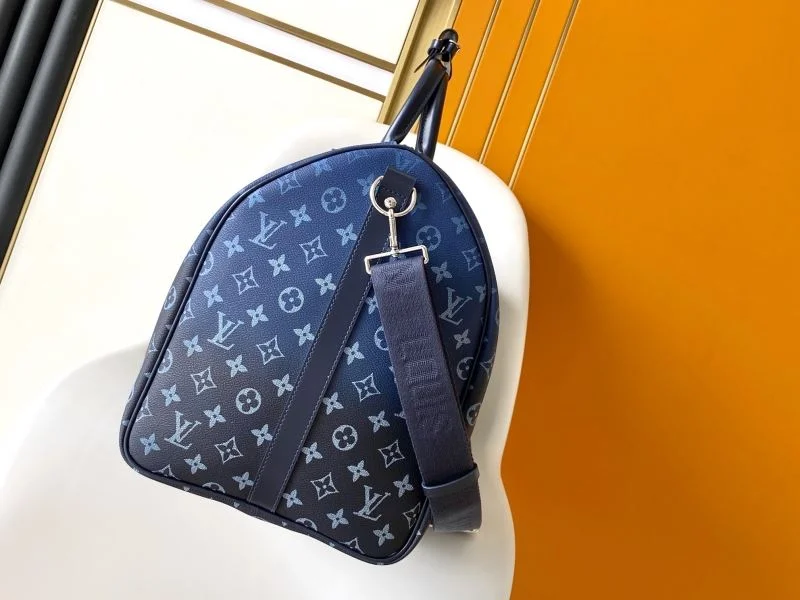 Louis Vuitton Travel Bags Comfortable 42167
