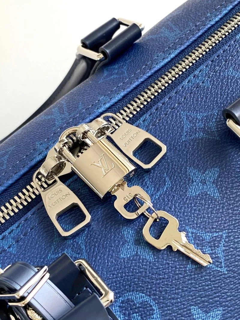 Louis Vuitton Travel Bags Comfortable 42167