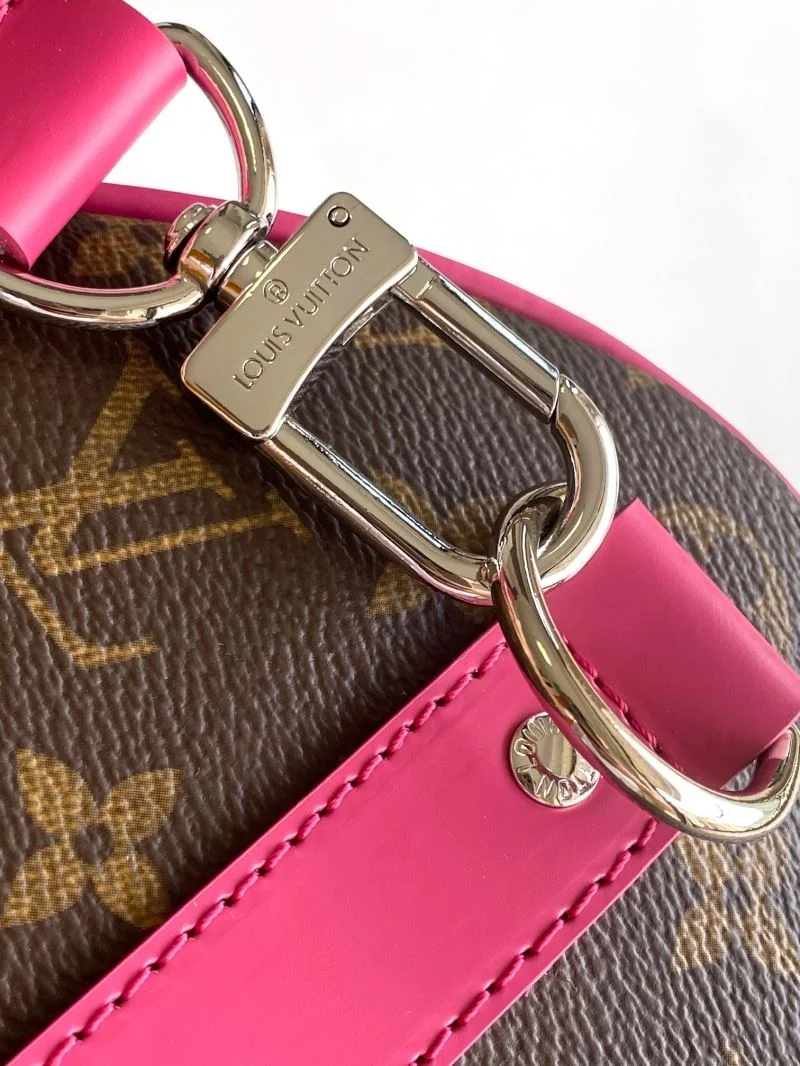 Louis Vuitton Travel Bags StreetReady 42150