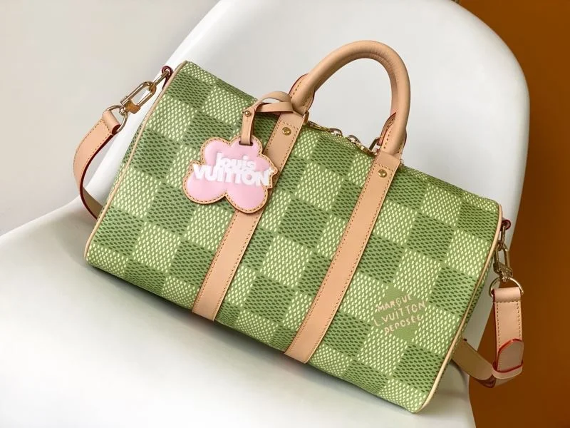 Compact Louis Vuitton Travel Bags 42149