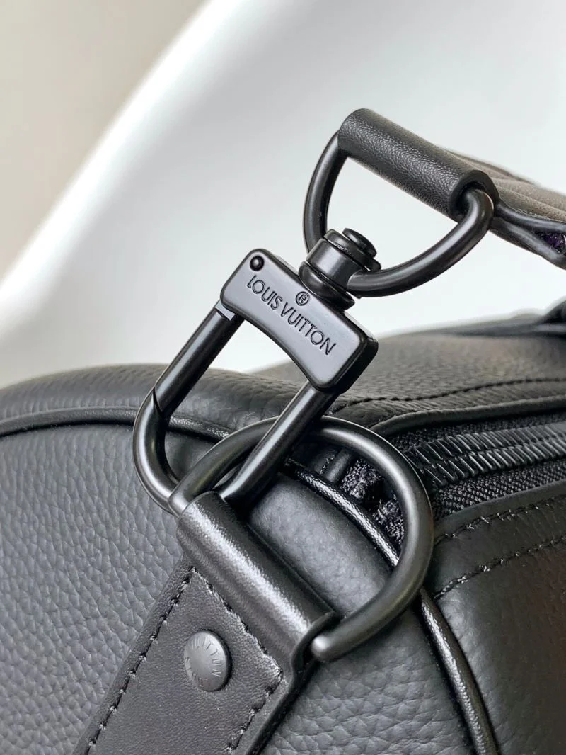 Versatile Louis Vuitton Travel Bags 42143