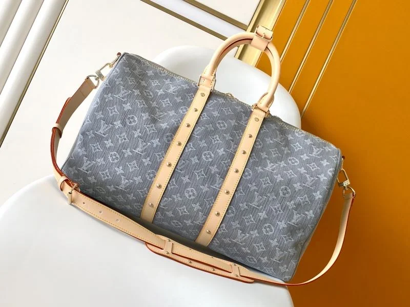 Comfortable Louis Vuitton Travel Bags 42129