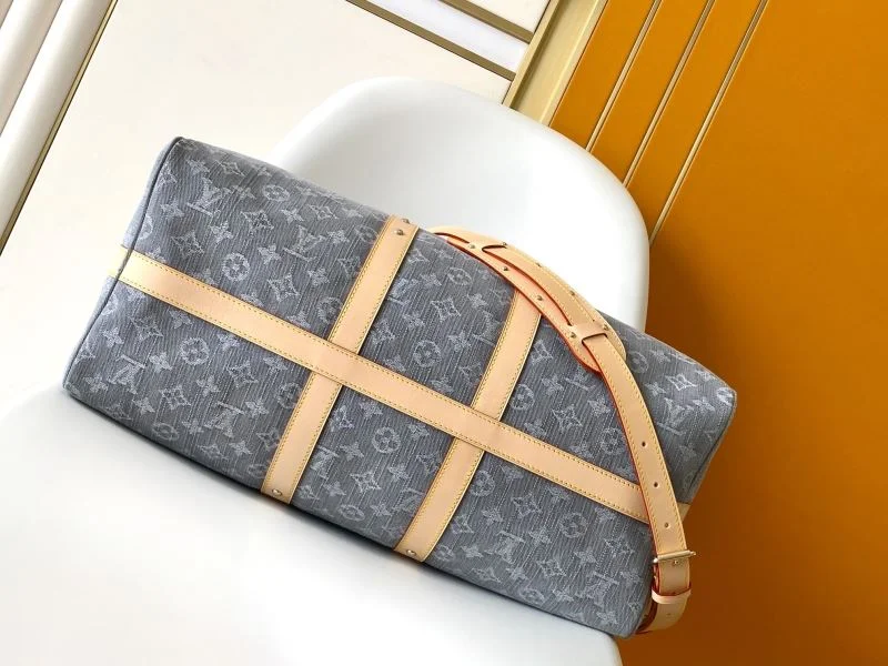 Comfortable Louis Vuitton Travel Bags 42129