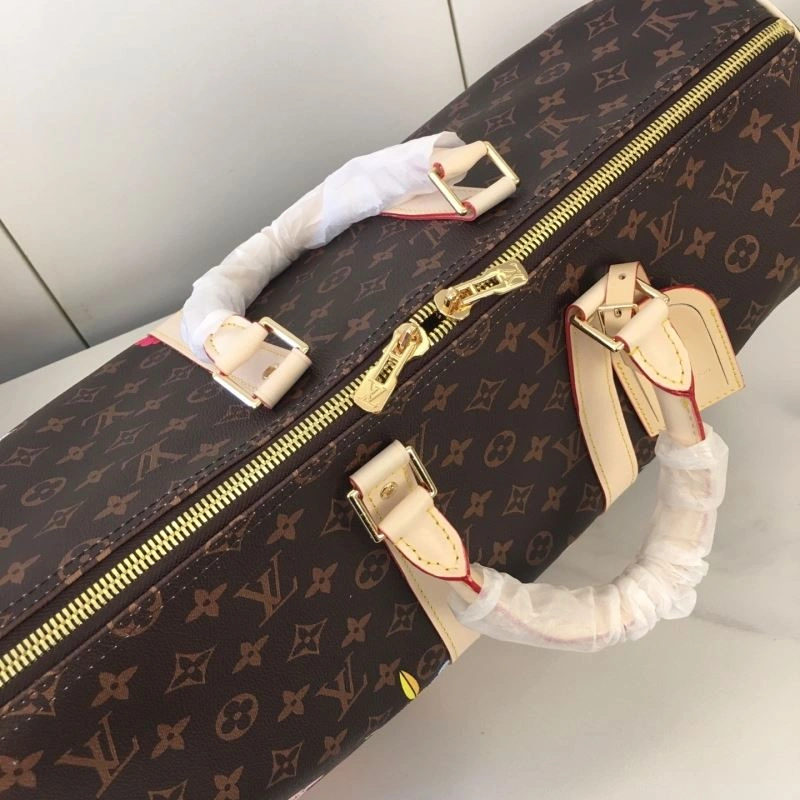 Flexible Louis Vuitton Travel Bags 87322
