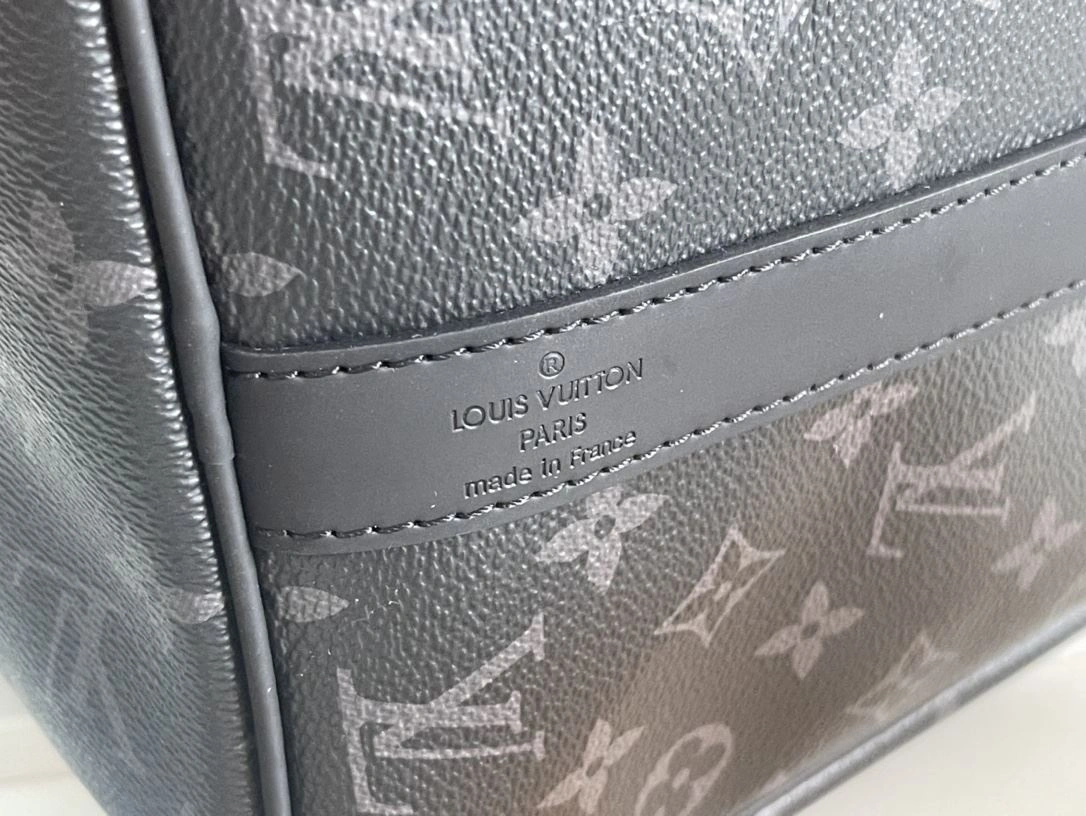 Louis Vuitton Travel Bags WrinkleFree 91787