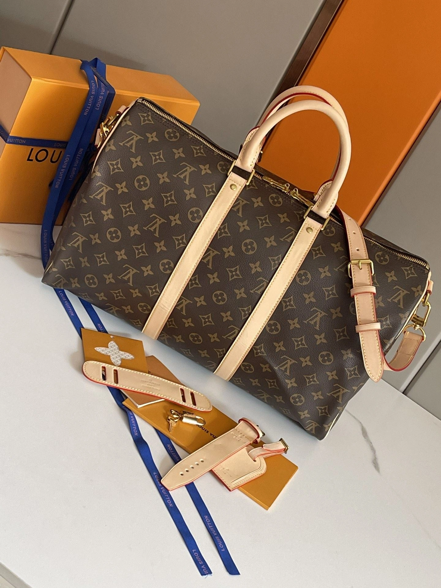 Louis Vuitton Travel Bags StreetReady 91877