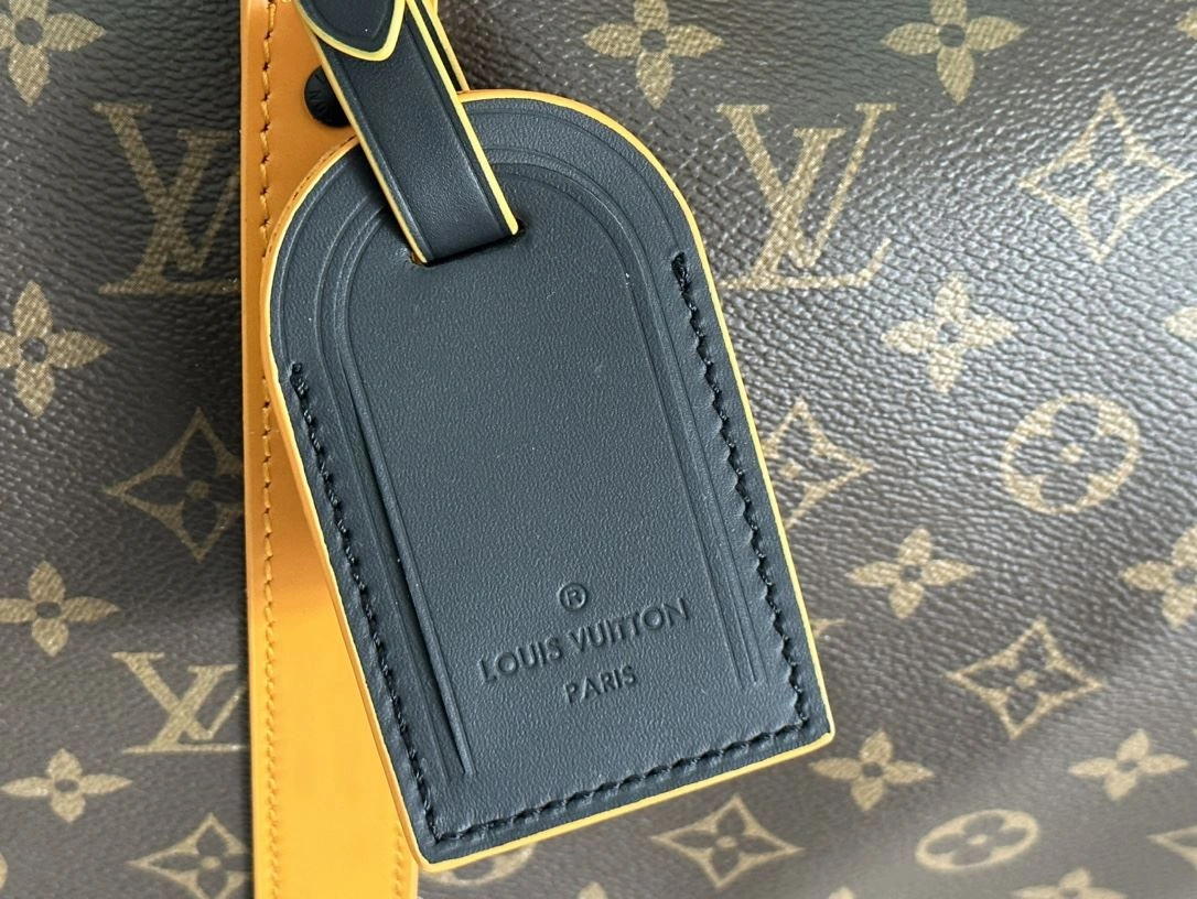 Contemporary Louis Vuitton Travel Bags 91786