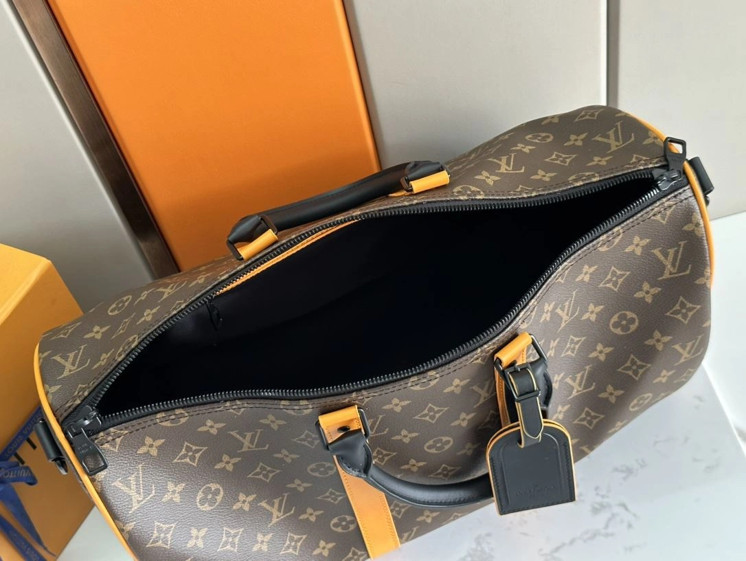 Contemporary Louis Vuitton Travel Bags 91786
