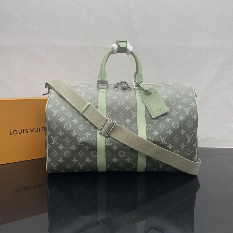 Functional Louis Vuitton Travel Bags 41674
