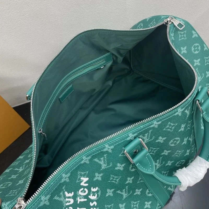 Comfortable Louis Vuitton Travel Bags 41722