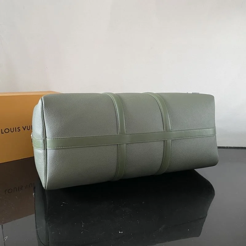 ModernLook Louis Vuitton Travel Bags 41471