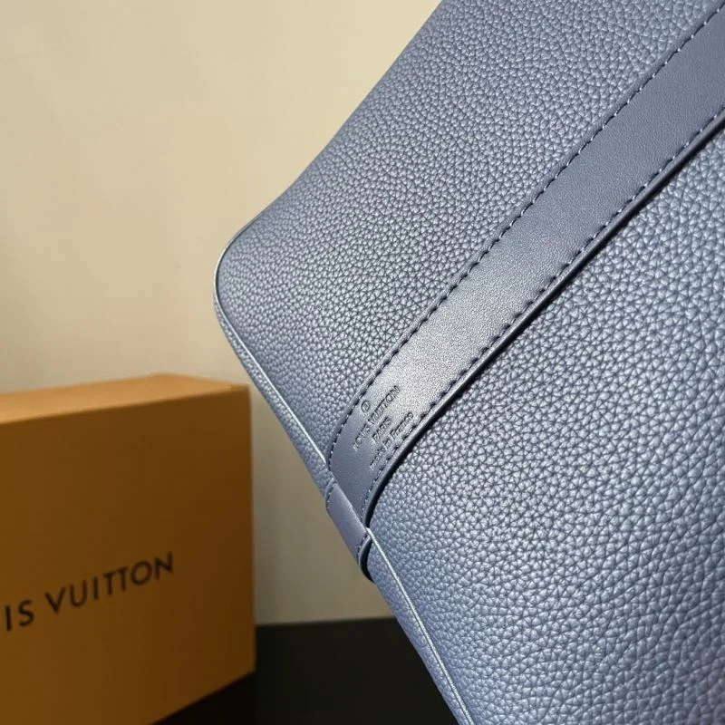 Resilient Louis Vuitton Travel Bags 41563