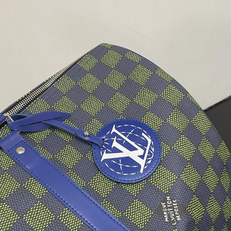 Sporty Louis Vuitton Travel Bags 41466