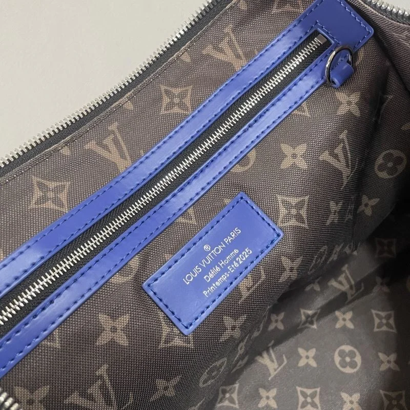 Sporty Louis Vuitton Travel Bags 41466