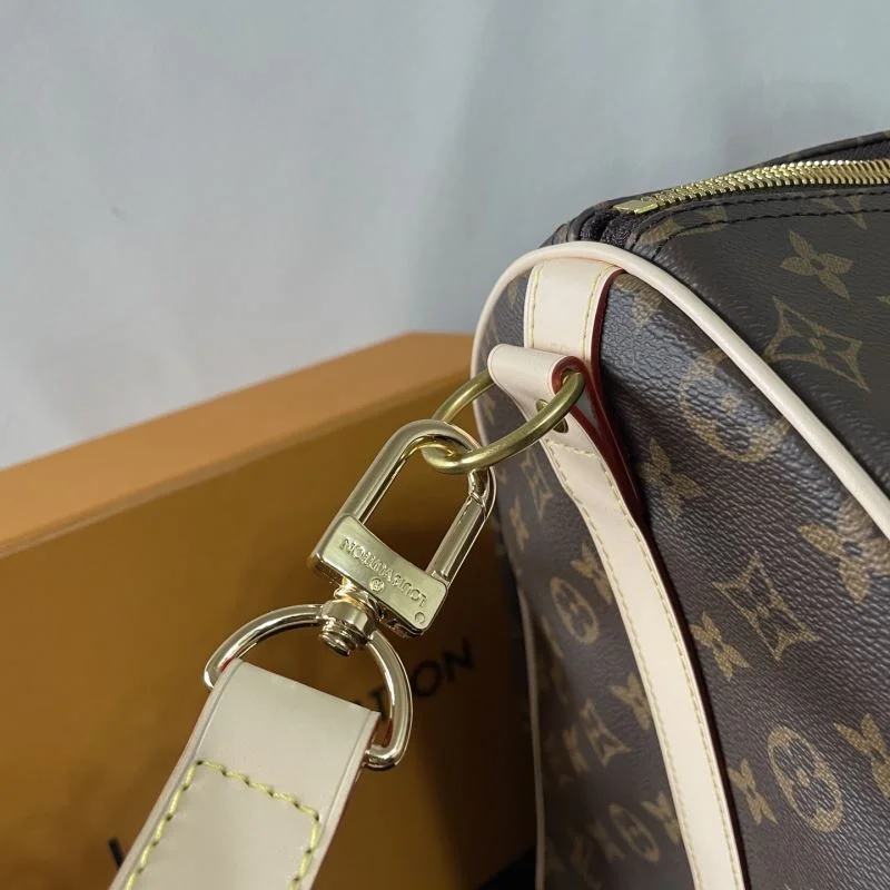 Supportive Louis Vuitton Travel Bags 41464