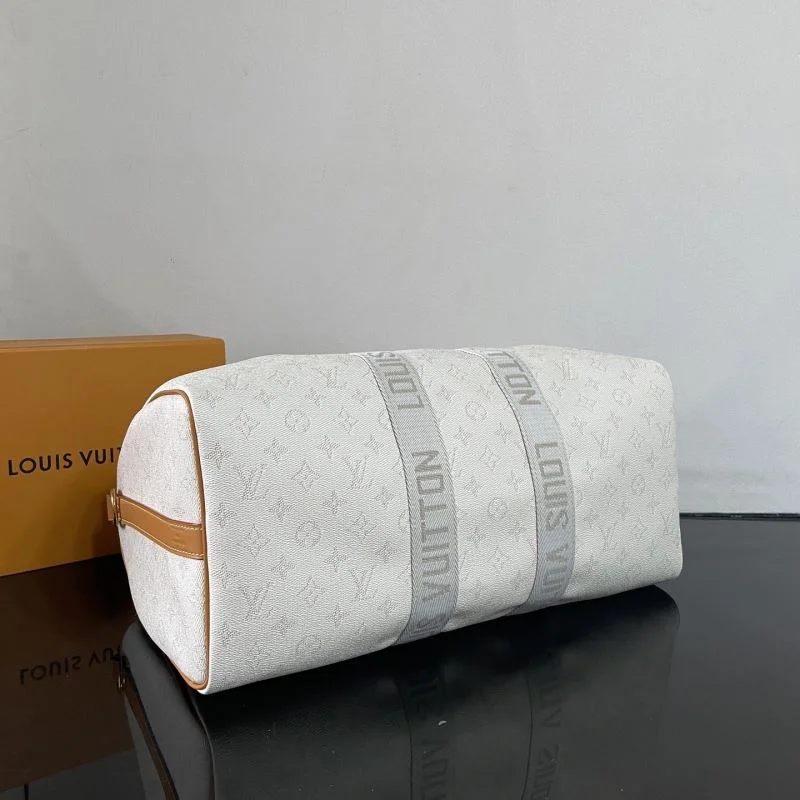 Louis Vuitton Travel Bags Snug 41459