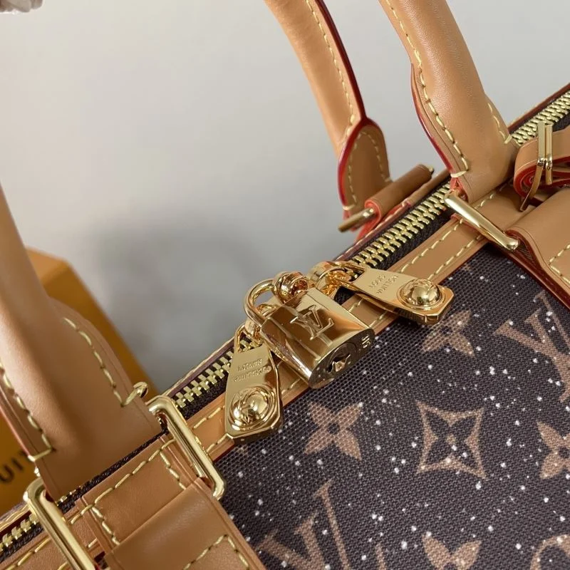 Louis Vuitton Travel Bags Neat 41454