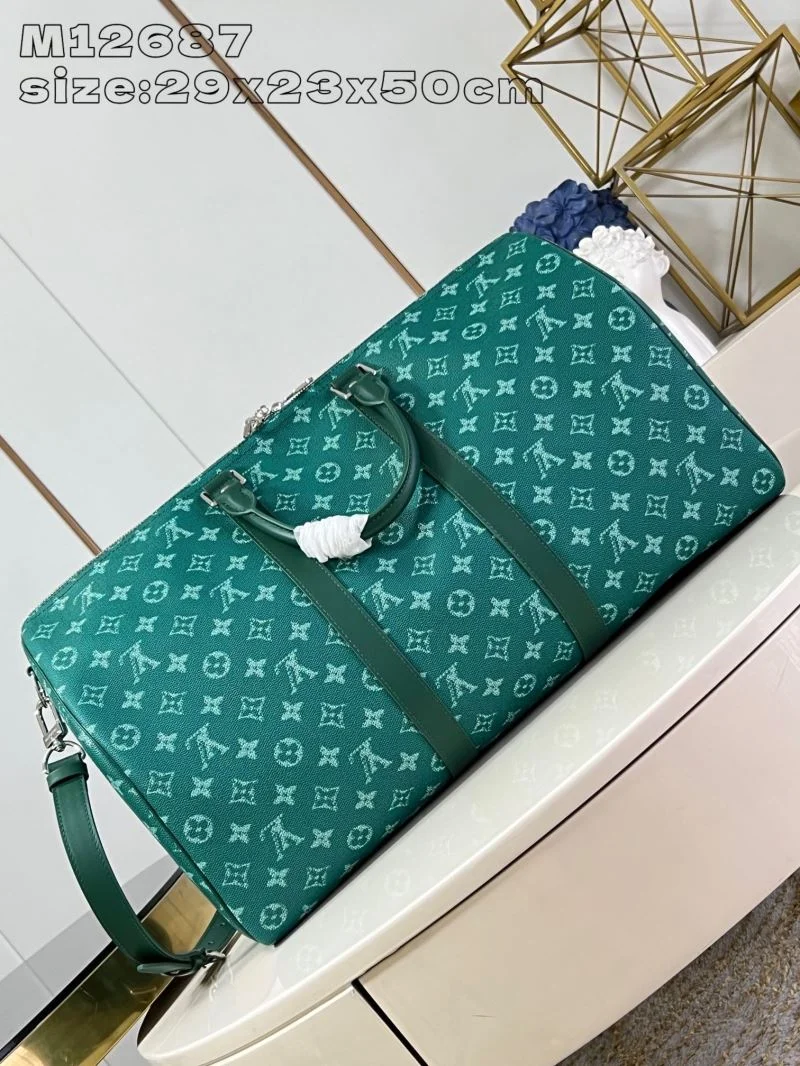 WaterResistant Louis Vuitton Travel Bags 41044