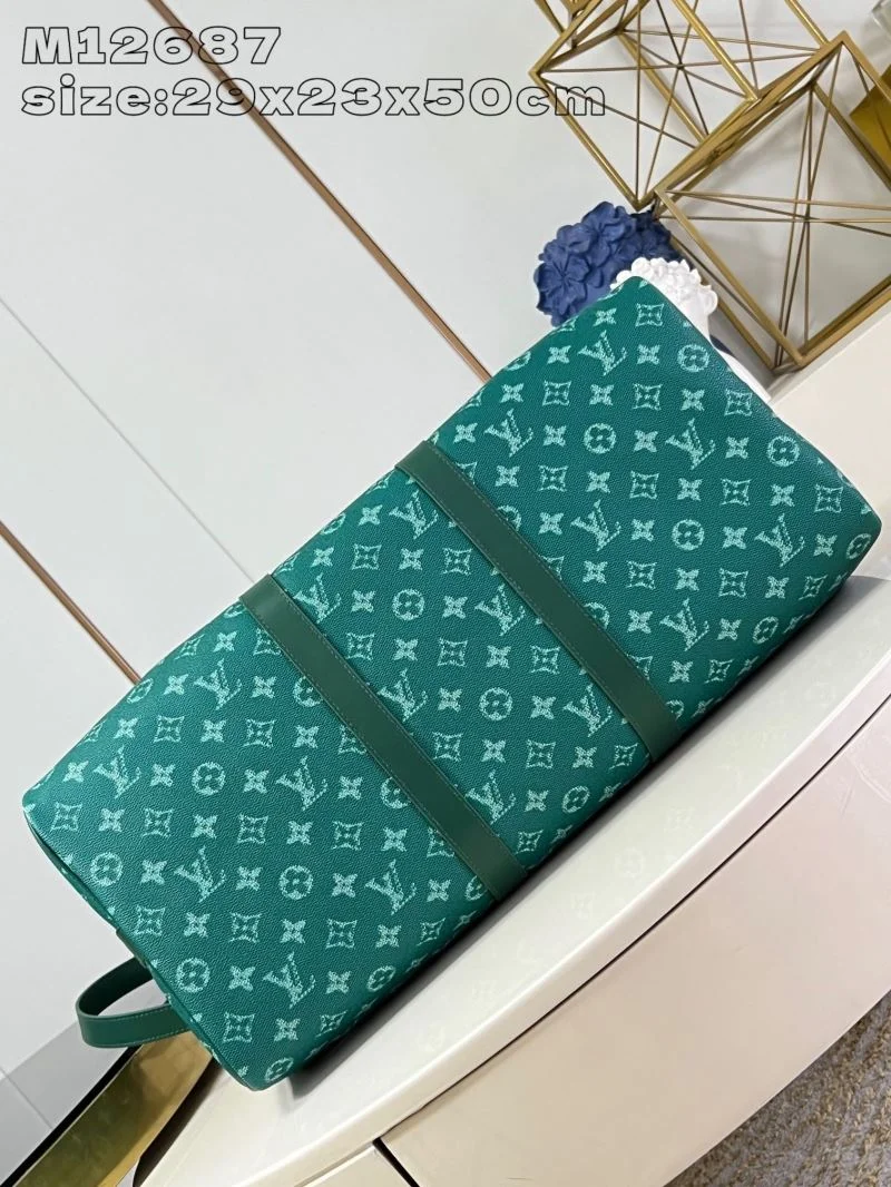 WaterResistant Louis Vuitton Travel Bags 41044