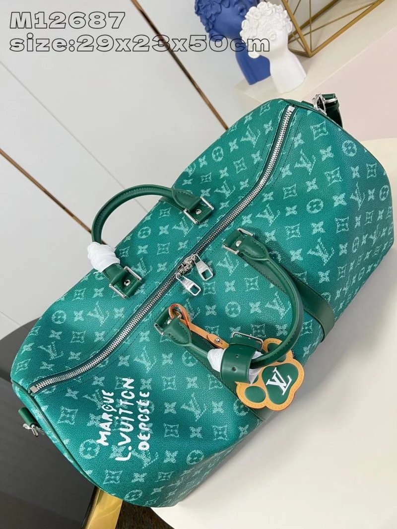 WaterResistant Louis Vuitton Travel Bags 41044