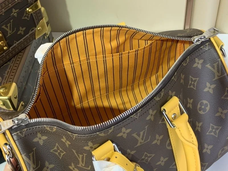 Louis Vuitton Travel Bags Stretchable 40990