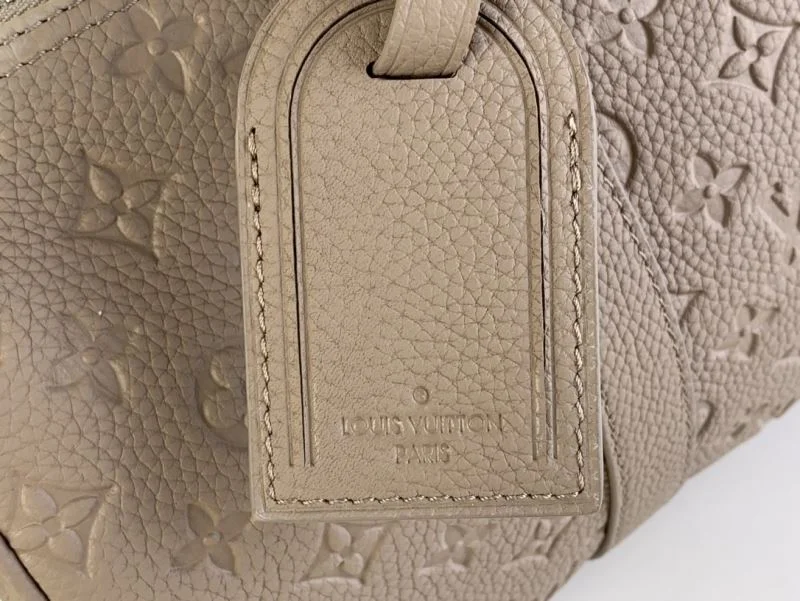 Louis Vuitton Travel Bags OnTrend 40263