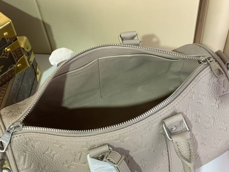 Louis Vuitton Travel Bags OnTrend 40263