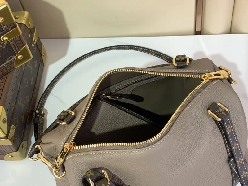 BestValue Louis Vuitton Travel Bags 40260