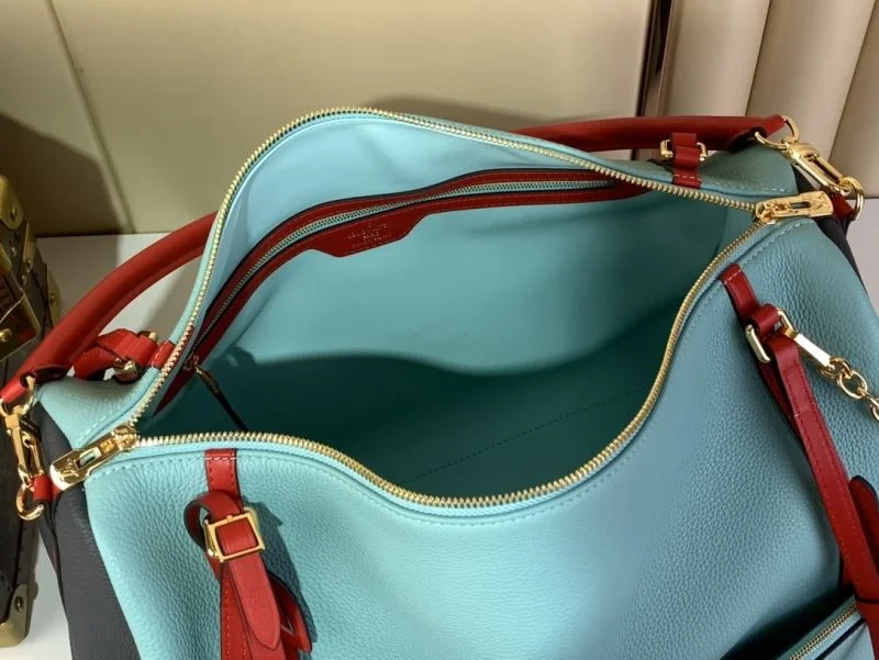 Louis Vuitton Travel Bags Elegant 40248