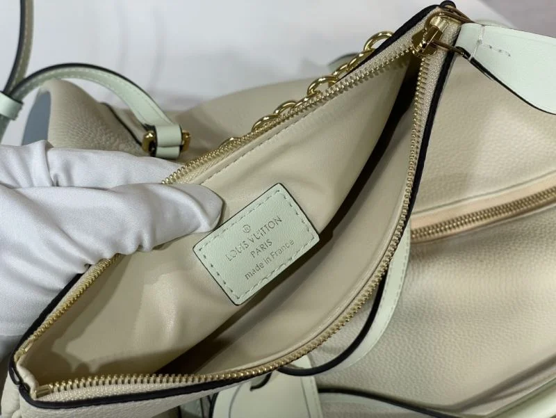 SportInspired Louis Vuitton Travel Bags 40257