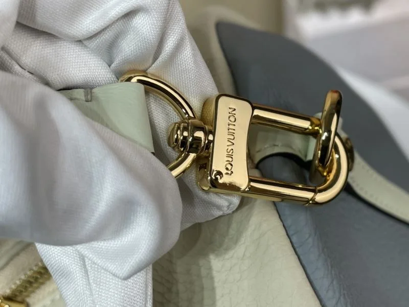 SportInspired Louis Vuitton Travel Bags 40257