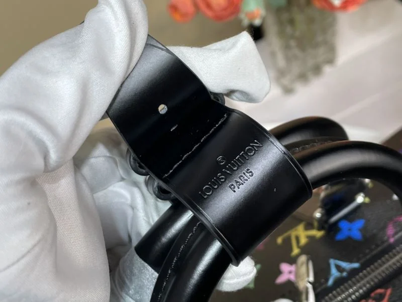 Louis Vuitton Travel Bags FreshLook 40251