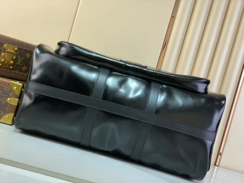SportInspired Louis Vuitton Travel Bags 40272