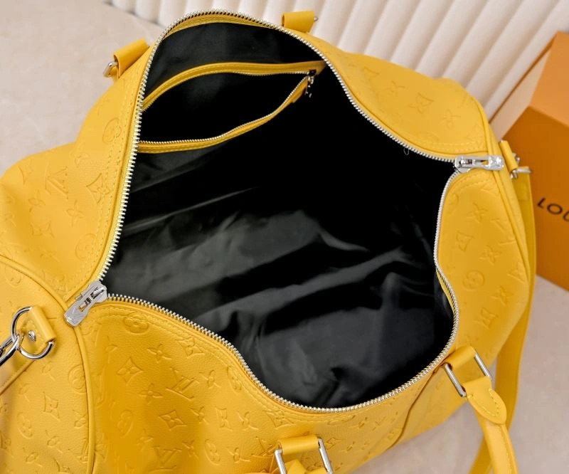 Snug Louis Vuitton Travel Bags 79144