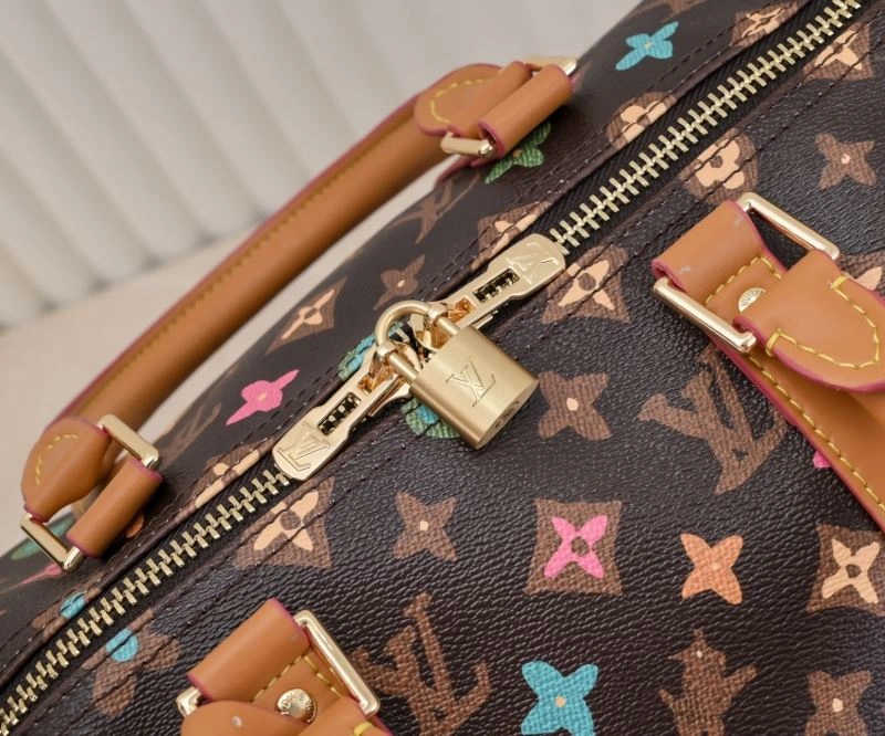 Louis Vuitton Travel Bags Sleek 79130